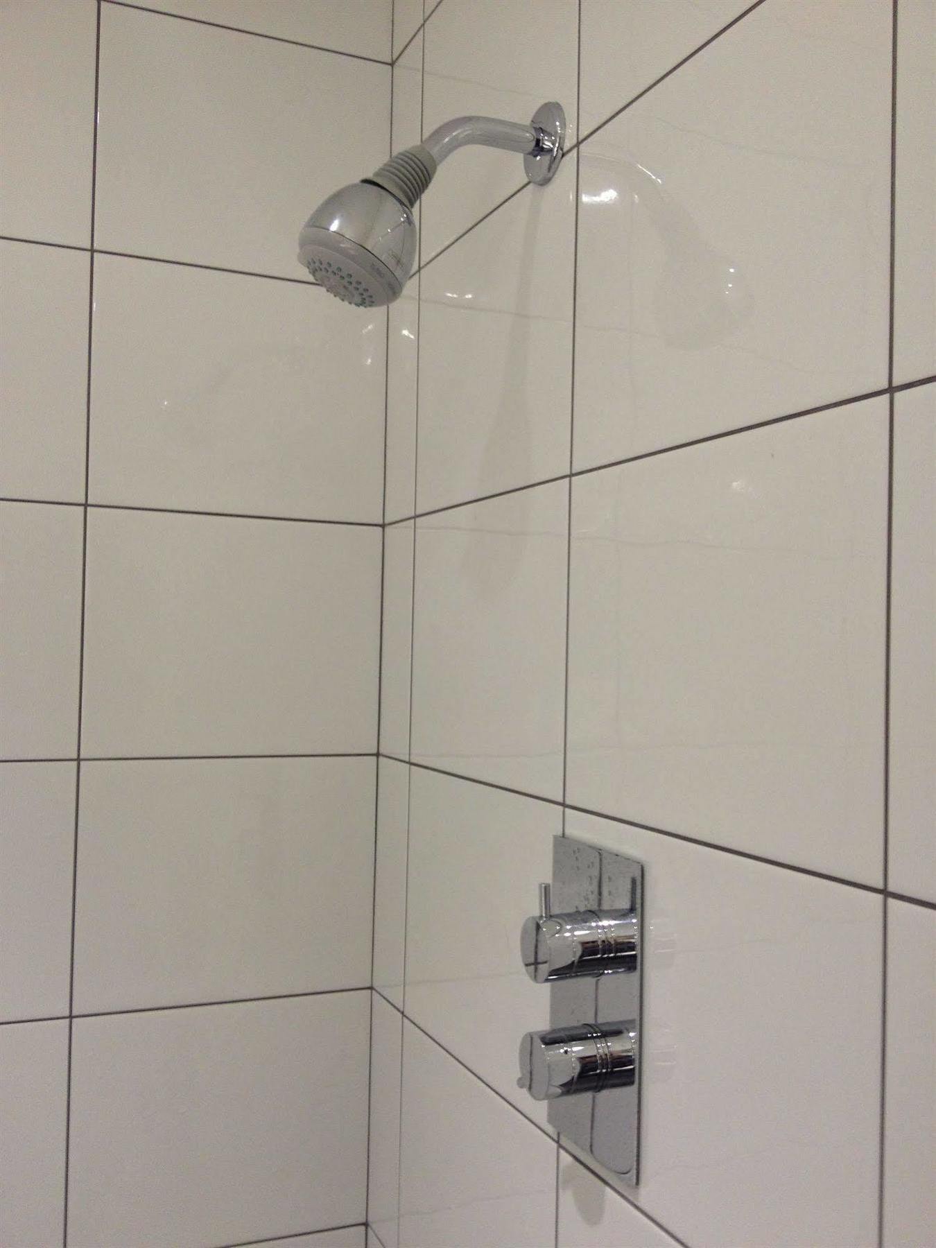 One-Bedroom Apartment,1248510445:JPEG